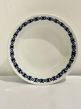 VINTAGE 'Cordon Bleu' Burleigh Ironstone ceramic trinket dish snack bowl white